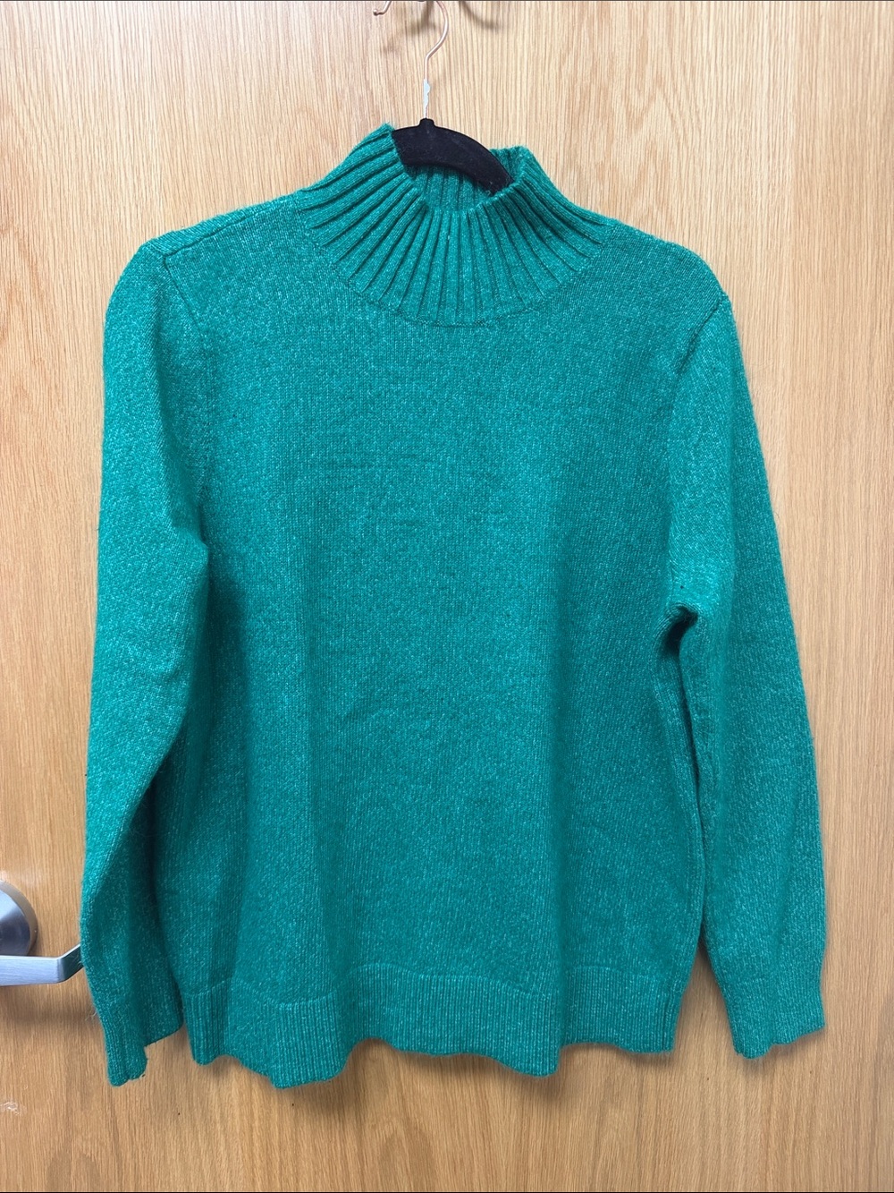 LOFT Cotton Blend Kelly Green Mock Neck Cozy Sweater Size L